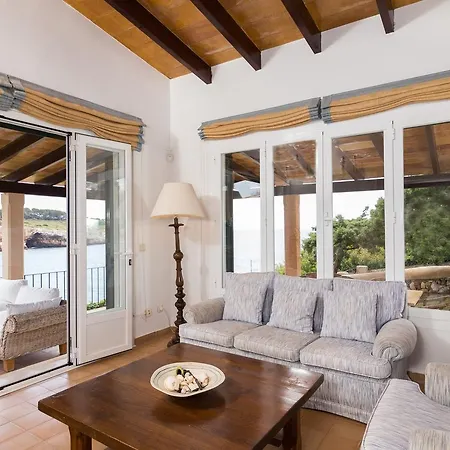 Villa Nadal *